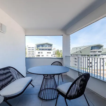 Apartment Belvedere Furnished Flat *